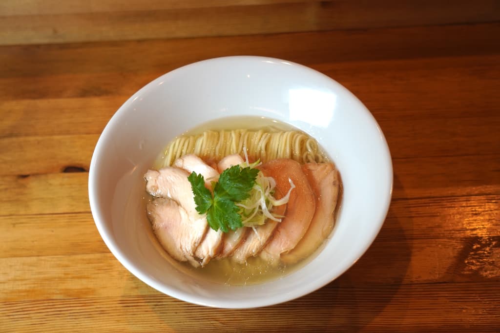 차슈 시오라멘｜RAMEN 百舌鳥（赤坂）